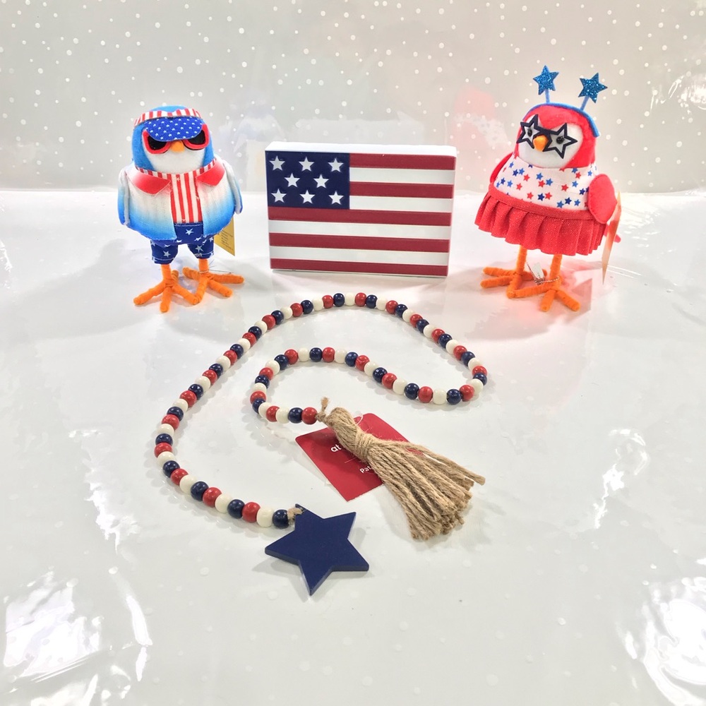 Target 2023 Sun Squad Bubba & Starla Bird Flag Beads July 4th Decor 4pc. NWT